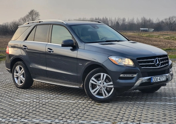 Mercedes-Benz ML cena 93500 przebieg: 53800, rok produkcji 2012 z Blachownia małe 407